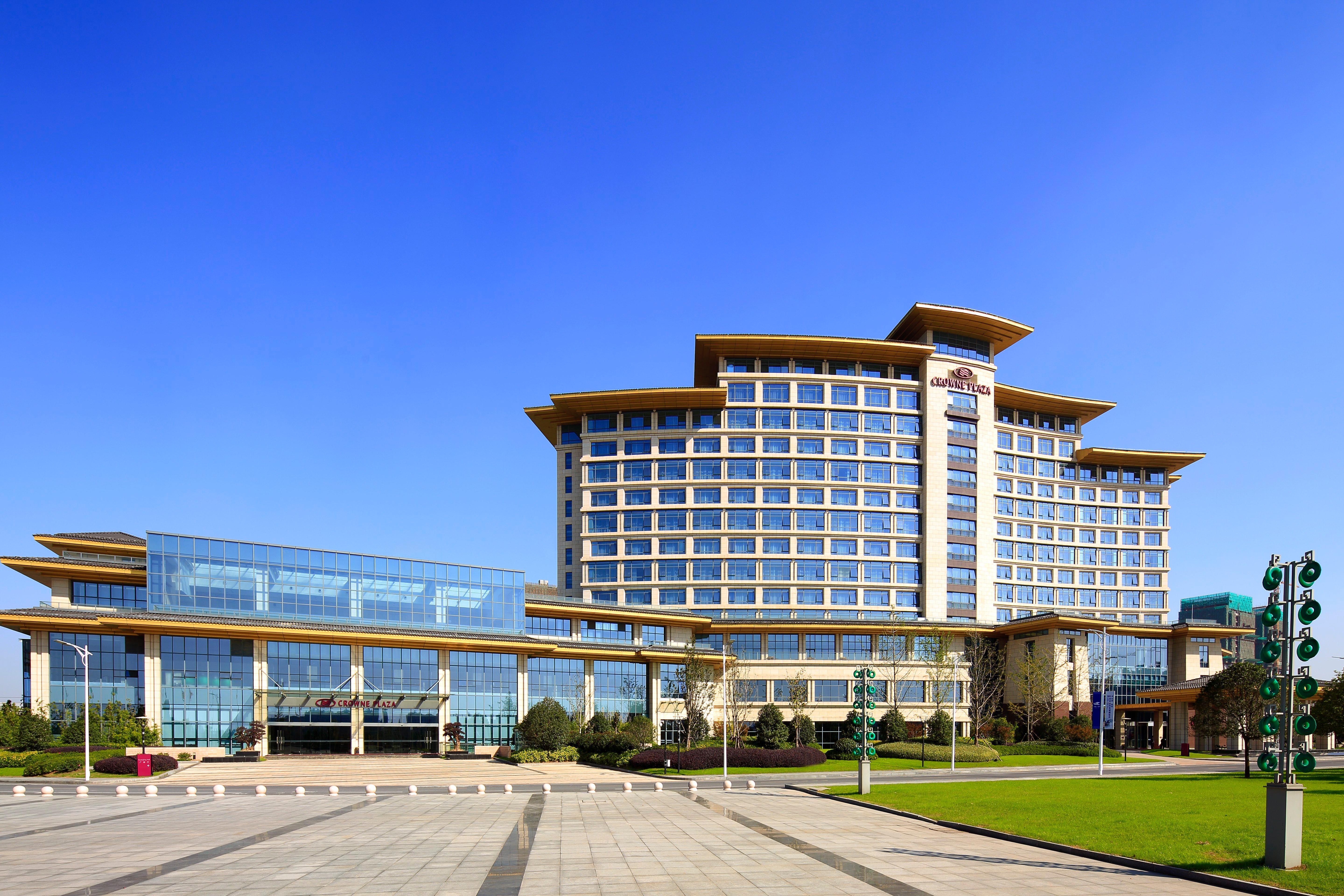 Crowne Plaza Yangzhou By Ihg Hotel ภายนอก รูปภาพ